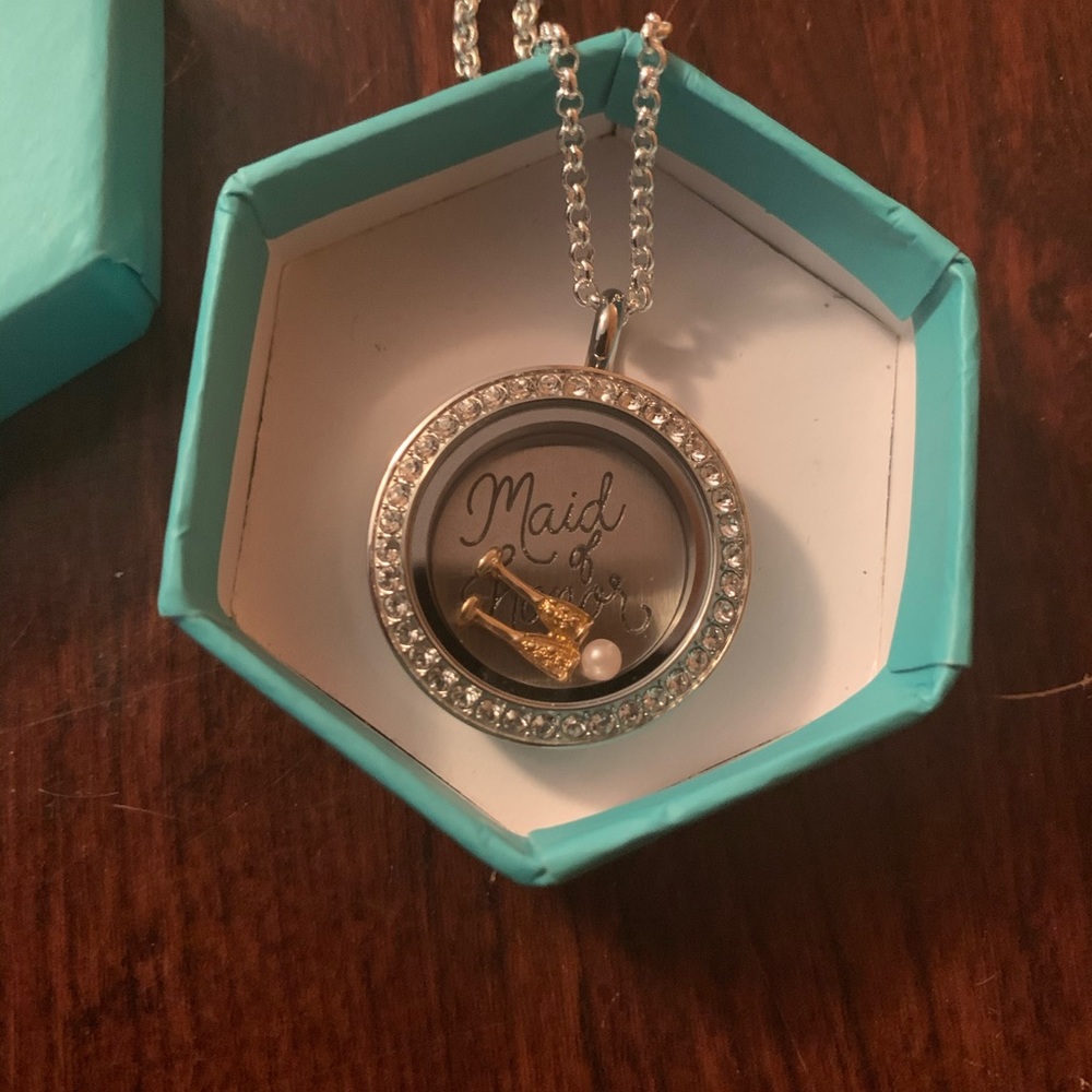 origami owl necklace